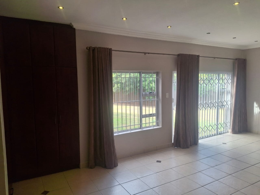 4 Bedroom Property for Sale in Vanes Estate Eastern Cape